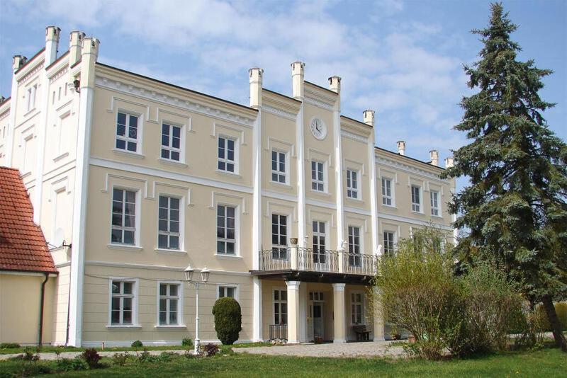 Gemuetliche Ferienwohnung Fuer 6 Personen Im Schloss Kastorf Knorrendorf Eksteriør bilde